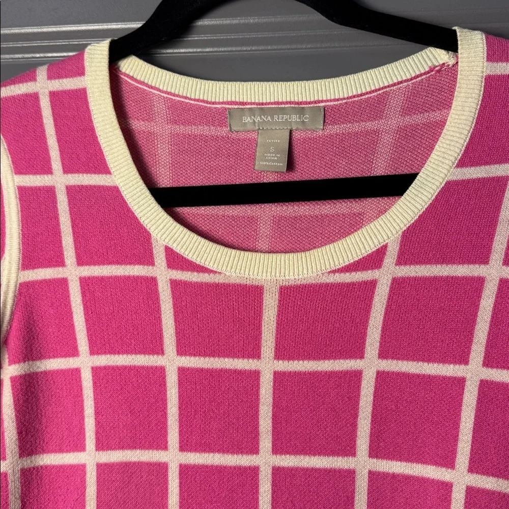 Banana Republic Pink Windowpane Peplum Sweater | Size Small - Picture 6 of 7